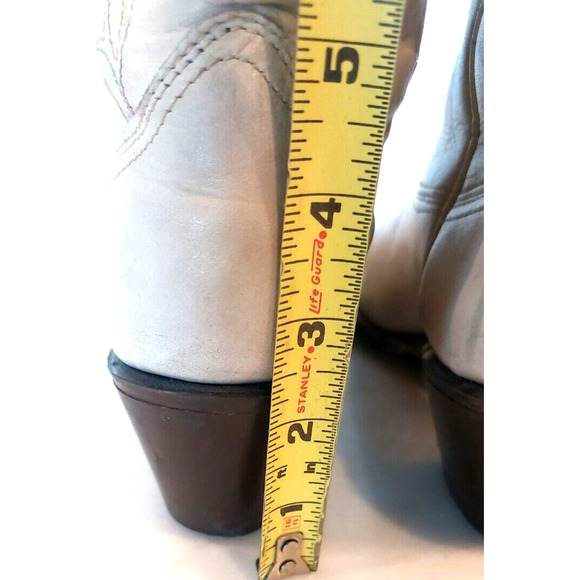 Wrangler Cream Embroidered Heeled Boots - Picture 10 of 11